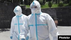 Ermənistan, koronavirus şəraitində çalışan həkimlər, 5 iyun 2020