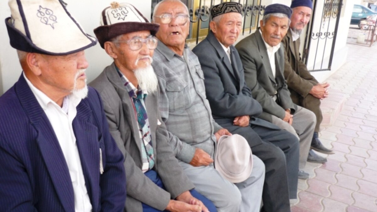 пожилые люди казахи. жители казахстана. пожилые люди казахстан. пожилые люди. старая женщины узбекистана.