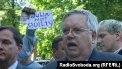 Джон Теффт в бытность послом США в Украине. Харьков, 14 мая 2012 года.