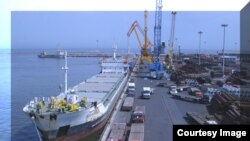 Photo of an Iranian port at the Persian Gulf.