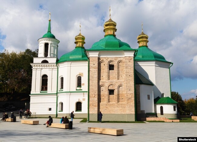 Церква Спаса на Берестові в Києві