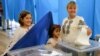 Чимало дорослих громадян України на час виборів стають дітьми (огляд преси) 