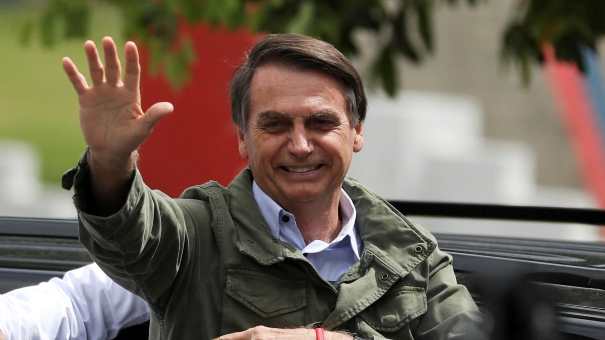 Brazil's Bolsonaro officially joins centre-right Liberal Party