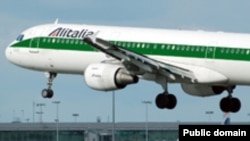 Italy - Alitalia Airbus A321-100 (Italian registration I-BIXK) landing at London Heathrow Airport, England,undated