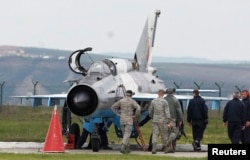 Din 15 aprilie 2022 avioanele MiG-21 LanceR sunt reținute la sol și nu mai pot decola de pe pistele românești