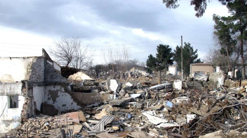 Aşgabatda ýene ýaşaýyş jaýlary ýykylýar