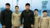 Глава Чечни Рамзан Кадыров с сыновьями и племянником