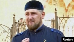 В родовое село президента Чечни Рамзана Кадырова- Центорой в воскресенье рано утром вошла крупная группа боевиков