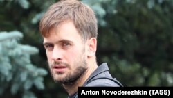 Петро Верзилов потрапив у реанімацію 11 вересня, близькі активіста висловлювали підозри, що його отруїли