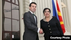 Шефицата на кипарската дипломатија Ерато Козаку Маркулис се сретна со минситерот за надворешни работи Никола Попоски во Скопје.