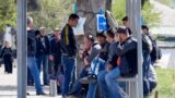 Азия: Россия продолжает облавы на мигрантов