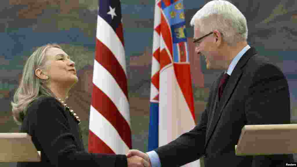 Hillary Clinton susrela se sa predsjednikom Ivom Josipovićem, Zagreb, 31. oktobar 2012. Foto: REUTERS / Saul Loeb