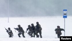 Вучэньні вайскоўцаў NATO у Літве, ілюстрацыйнае фота