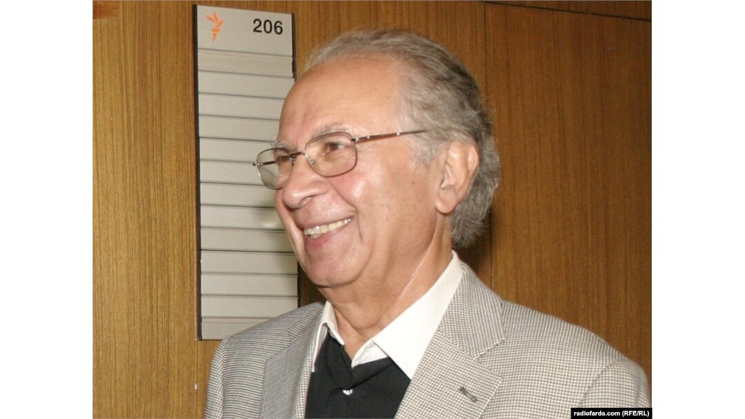 ایرج گرگین