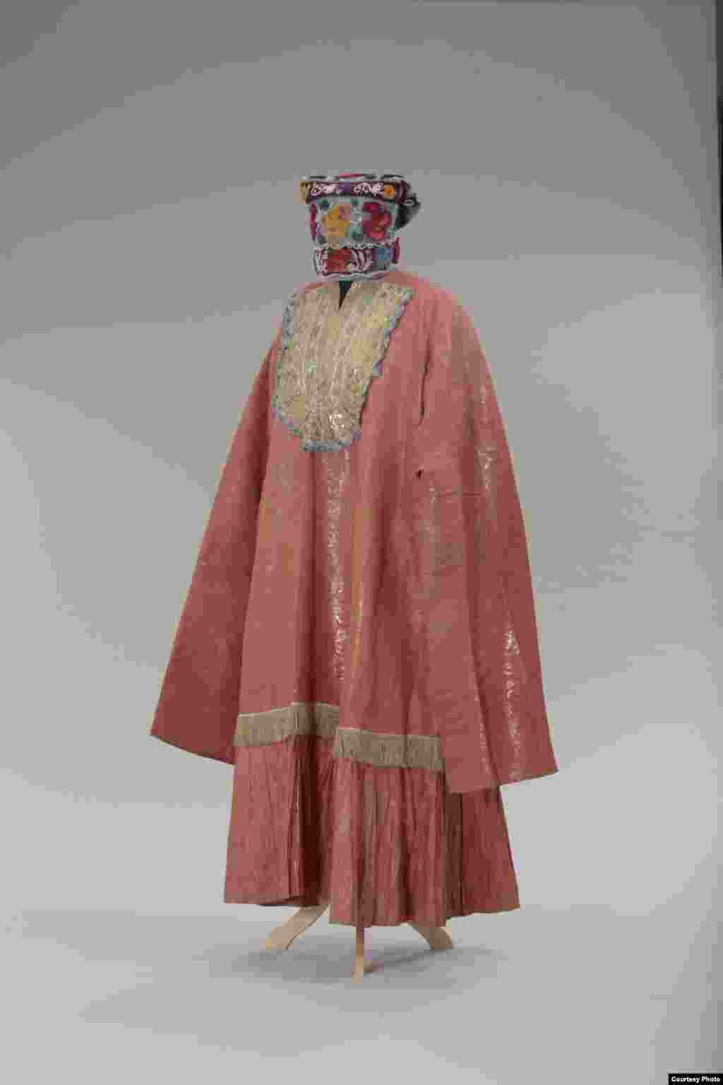 Women's dress