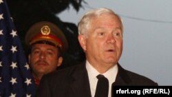 U.S. Defense Secretary Robert Gates talks during a joint press conference with Afghan President Hamid Karzai at the presidential palace in Kabul