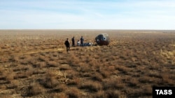 Капсула космического корабля «Союз» после аварийной посадки, Казахстан, 11 октября 2018 года 