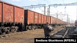 Kazakhstan - Freight trains at the station, railways, railway carriages. Astana, 16Oct2011.