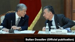 Алмазбек Атамбаев и Фарид Ниязов.