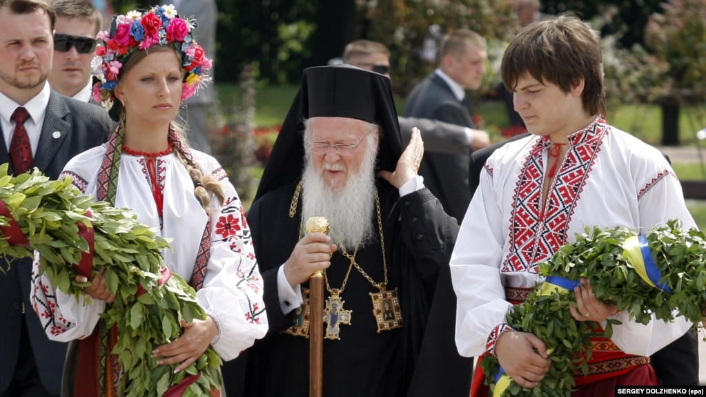 Вселенський патріарх Варфоломій під час відвідин України у 2008 році