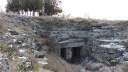 Вход в старокарантинские каменоломни, Керчь, январь 2020 года