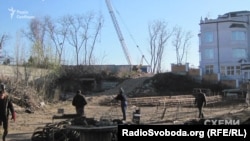 На участке Порошенко в 2012 году уже проводились работы