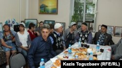 Мероприятие в память о жертвах депортации крымских татар в культурном центре «Ватандаш». Алматы, 17 мая 2017 года.