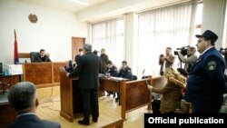 Armenia -- Prime Minister Nikol Pashinian testifies at a district court in Yerevan, April 3, 2019.