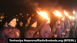 У Запоріжжі вшанували пам'ять бійців АТО, загиблих під Дебальцевим та Широкиним