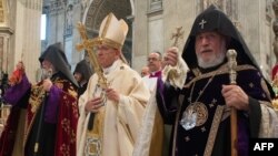Vatican - Pope Francis and the two heads of the Armenian Apostolic Church, Catholicos Garegin II (R) and Catholicos Aram I (L), at a Mass dedicated to the 100th anniversary of the Armenian genocide, 12Apr2015.