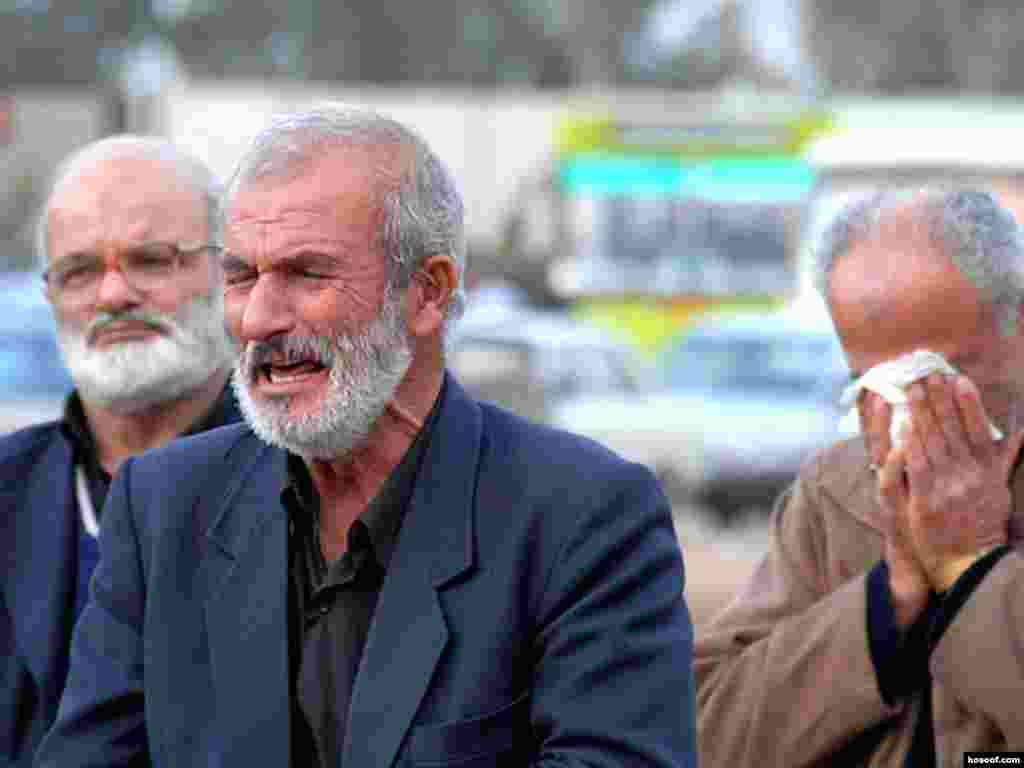 Iran -- Ceremony of 40th day of death of Zahra Bani Yaghoub, who died in suspicious circumstances in Hamadan prison on October 13, Tehran, 23Nov2007