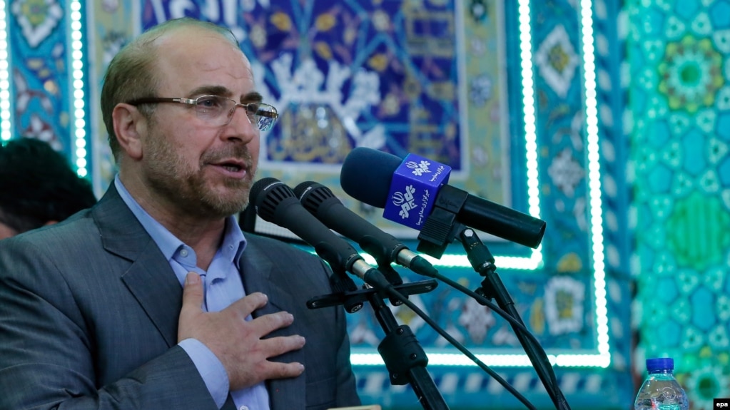 Iran -- Tehran Mayor and presidential candidate Mohammad Baqer Qalibaf speaks during an election campaign rally in Jame mosque in the city of Varamin, May 14, 2017