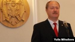 Ministrul Marcel Răducan