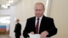 Президент России Владимир Путин голосует на думских выборах, сентябрь 2019 года