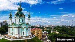 Андріївська церква в Києві, яку передають в безоплатне користування Вселенському патріархату. Церква збудована в 1747–1762 роках