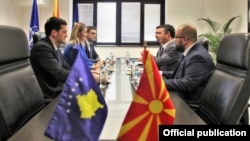 Министерот за надворешни работи Димитров се сретна со министерот за европски прашања на Косово Зурата Хоџа. 