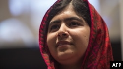 Малала Юсуфзай, әйелдер құқығы үшін күресіп жүрген пәкістандық белсенді