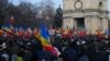 Участники манифестации в Кишиневе перекрыли один из въездов в город