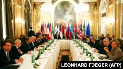 Министры иностранных двух десятков стран на конференции по сирийскому урегулированию в Вене 14 ноября 2015 года