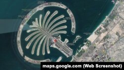 Штучний острів Пальма Джумейра, Дубай, ОАЕ (maps.google.com)