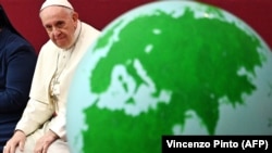 Papa Françesku (foto arkiv)