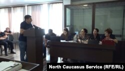 На заседании суда по делу о пытках в МВД Абхазии. Свидетель Виталий Ншанян