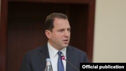Министр обороны Армении Давид Тоноян (архив)