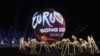 Eurovision ән байқауы өтетін Crystal Hall сарайының түнгі көрінісі және байқаудың ресми логотипі. Баку, 20 мамыр 2012 жыл. 