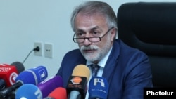 Քաղաքաշինության կոմիտեի նախագահ Վահագն Վերմիշյան, արխիվ