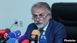 Armenia -- Vahagn Vermishian, head of the Urban Development Committee, speaks at a news conference in Yerevan, July 1, 2019.