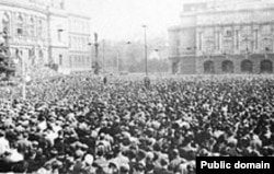 Массовая патриотическая демонстрация в центре Праги 22 сентября 1938 года