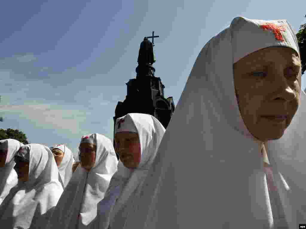 Ukrajina - Kijev je posjetio ruski patrijarh Kiril, 27.'7.2010. - Foto: EPA / Sergey Dolzhenko 