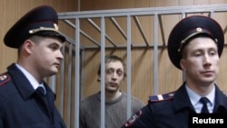 Павел Дмитриченко в суде. Октябрь 2013 года
