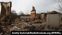 Ілюстративне фото. Результати обстрілу в Зайцевому. Донбас, березень 2016 року